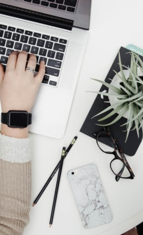 corinne-kutz-tMI2_-r5Nfo-unsplash